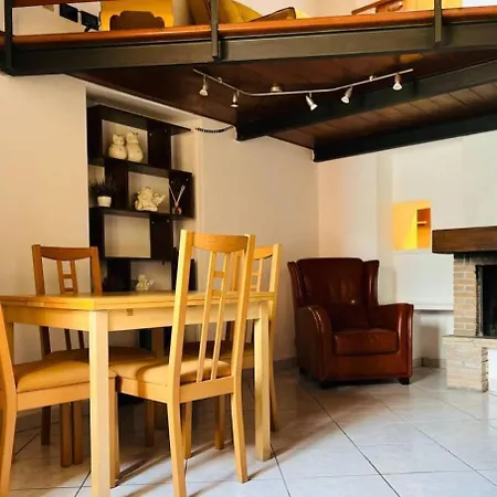 Holiday home La Finestra Sul Di *